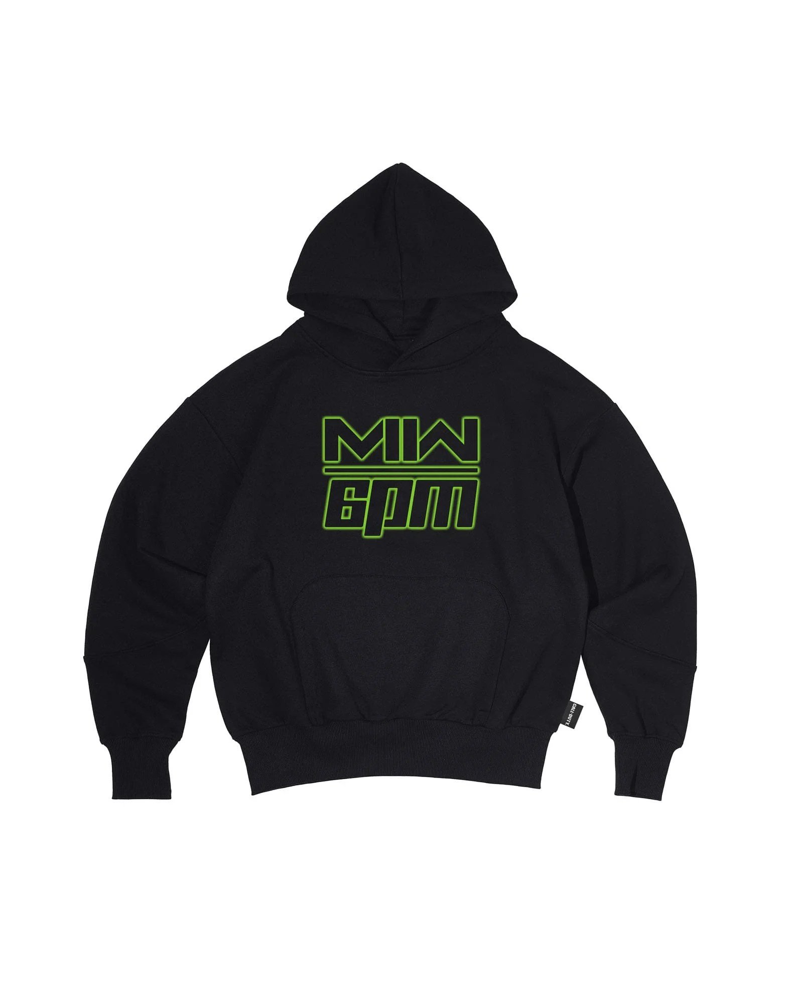 How Does 6PMShop x EssentialHoodie Redefine Comfort